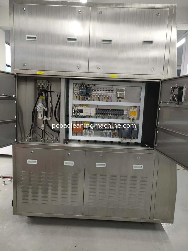 Maszyna do czyszczenia zespołów PCB AC380V/3p/50/60Hz o prędkości przenośnika netto 100-150cm/min