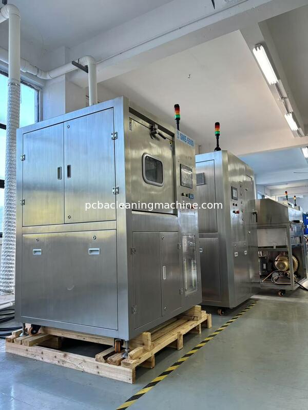 Usuń plamy z PCBA za pomocą chemicznego środka czyszczącego SME-5600T, główne zastosowanie: elektronika samochodowa PCBA, wojskowa PCBA, lotnicza PCBA, telekomunikacyjna PCBA, medyczna PCBA, PCBA mierników cyfrowych, maszyny. Cechy