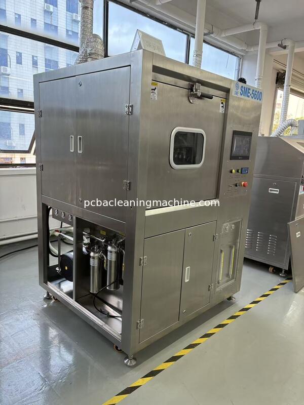 Usuń plamy z PCBA za pomocą chemicznego środka czyszczącego SME-5600T, główne zastosowanie: elektronika samochodowa PCBA, wojskowa PCBA, lotnicza PCBA, telekomunikacyjna PCBA, medyczna PCBA, PCBA mierników cyfrowych, maszyny. Cechy