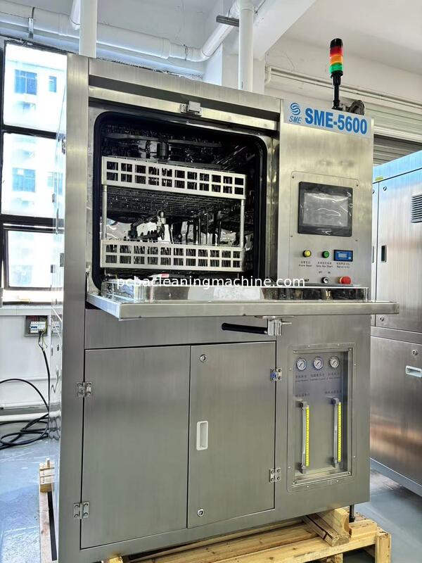 Usuń plamy z PCBA za pomocą chemicznego środka czyszczącego SME-5600T, główne zastosowanie: elektronika samochodowa PCBA, wojskowa PCBA, lotnicza PCBA, telekomunikacyjna PCBA, medyczna PCBA, PCBA mierników cyfrowych, maszyny. Cechy