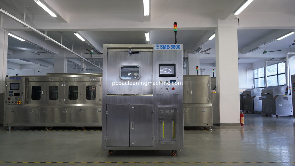 Zakres ciśnienia gazu 0,4-0,6Mpa Maszyna do czyszczenia PCB Proces czyszczenia zapewnia wyniki czyszczenia linii montażowych elektronicznych
