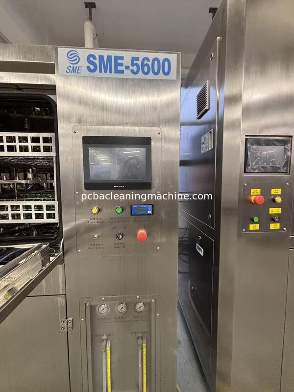 Grubość płytki PCB od 0,5 do 3,0 mm SME-5600L Maszyna do czyszczenia PCB Automatyczne urządzenie czyszczące Zapewnienie przetwarzania płytki drukowanej
