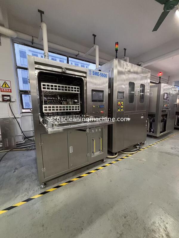 Grubość płytki PCB od 0,5 do 3,0 mm SME-5600L Maszyna do czyszczenia PCB Automatyczne urządzenie czyszczące Zapewnienie przetwarzania płytki drukowanej