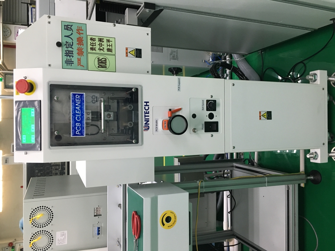 Biały kolor 300mm PCB czysty antystatyczny rolka papieru klejącego PCB Inline Surface Cleaning Machine Paper Roll