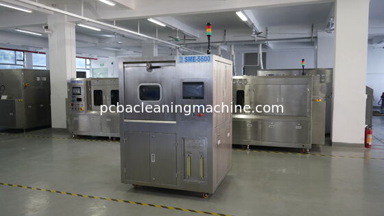 Zakres ciśnienia gazu 0,4-0,6Mpa Maszyna do czyszczenia PCB Proces czyszczenia zapewnia wyniki czyszczenia linii montażowych elektronicznych